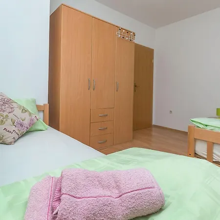 Apartment Iko
